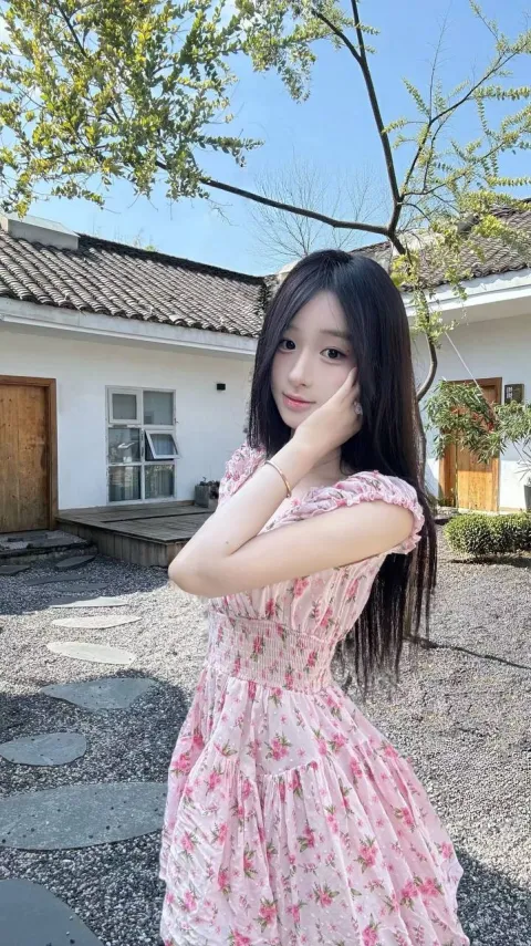 F249