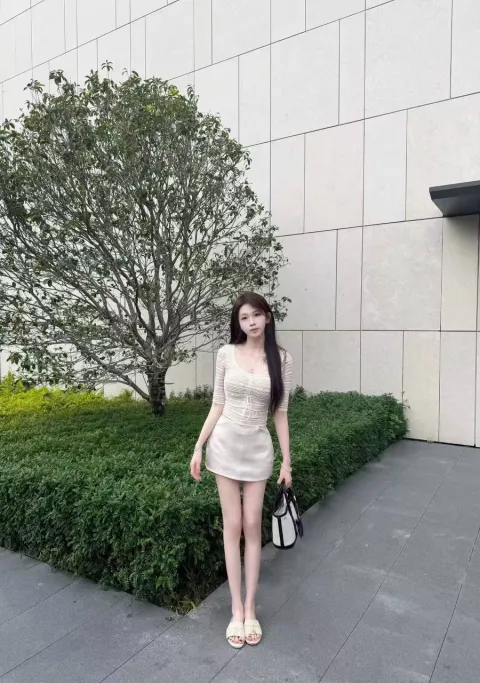 F320