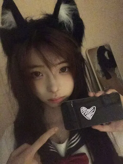 F329