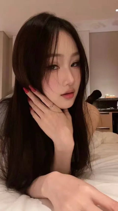 F366