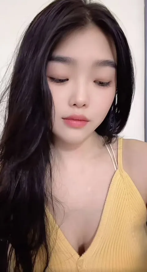 F427