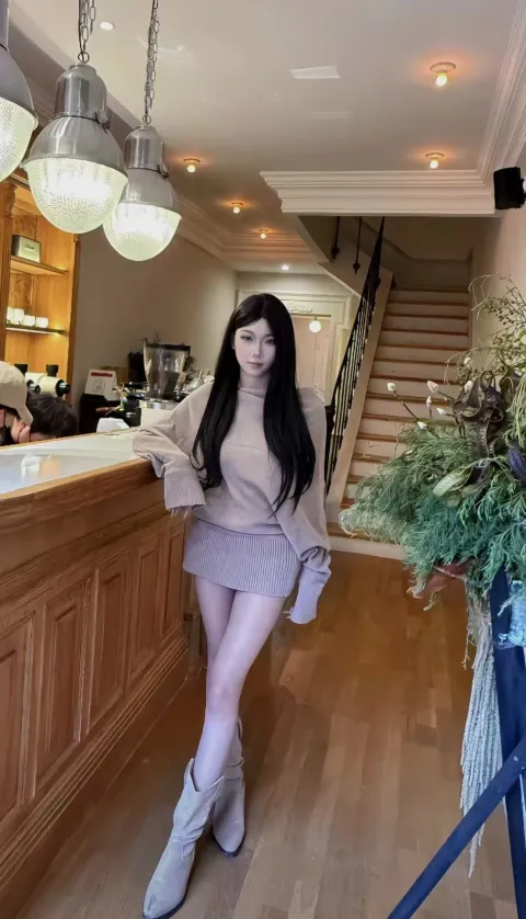 F567