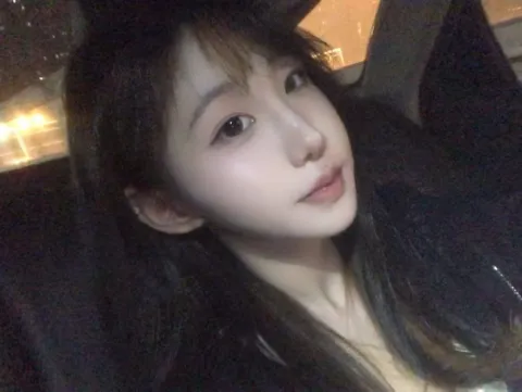 F575