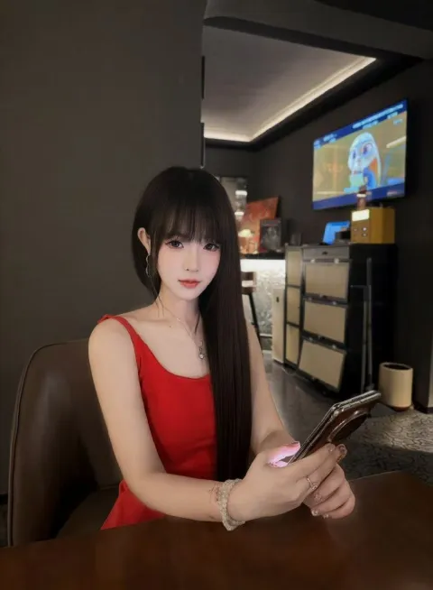 F740