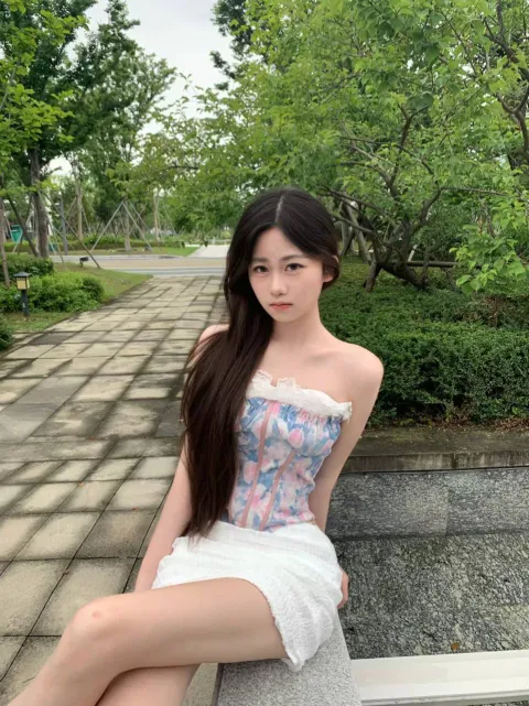 F764