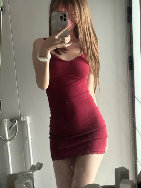 F784
