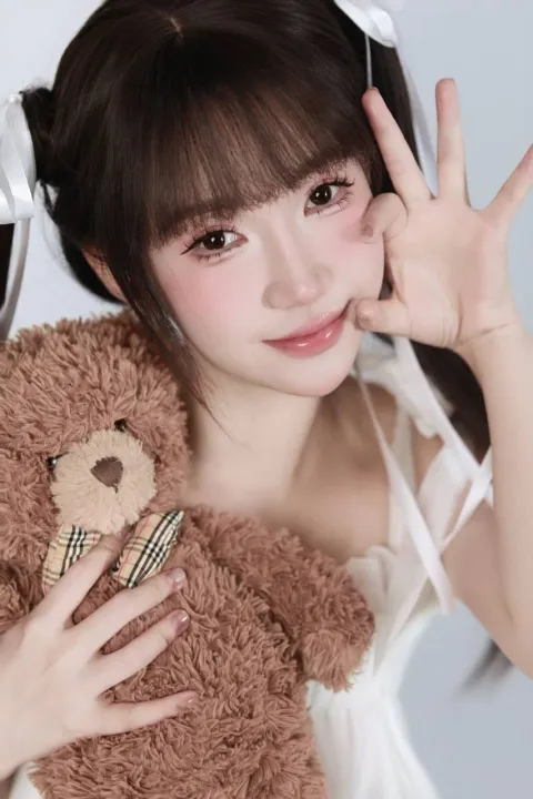 F814