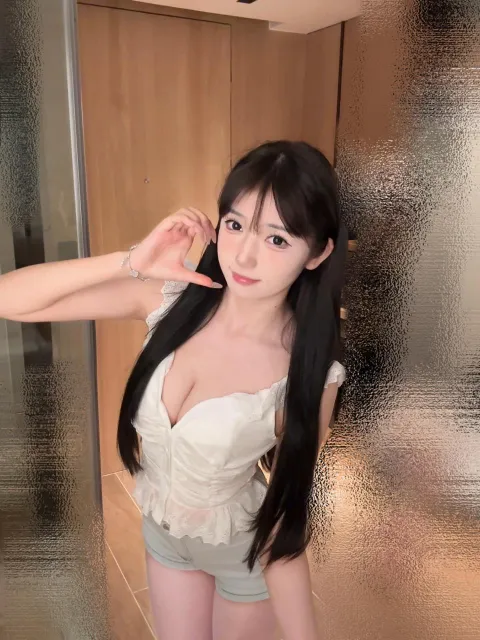 F871
