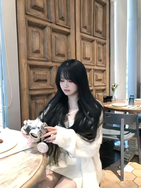 F876