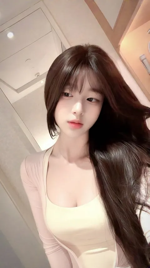 F975