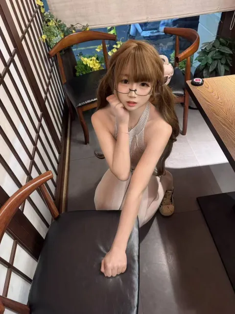 G084