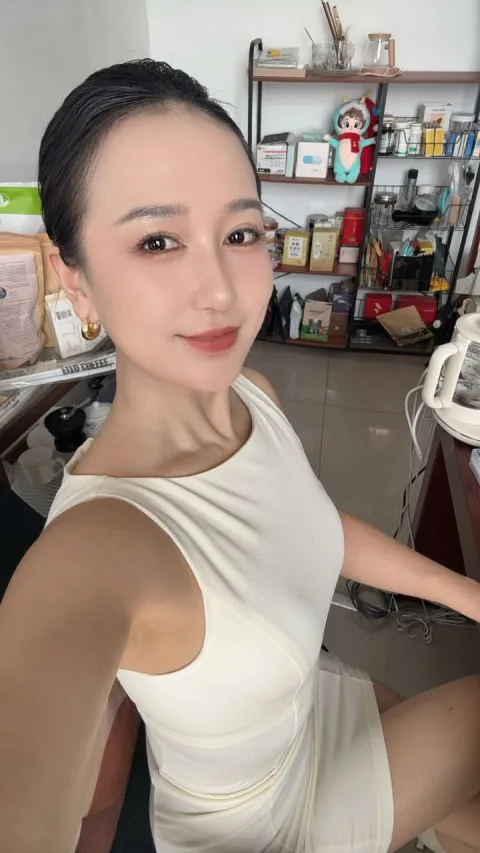 G484