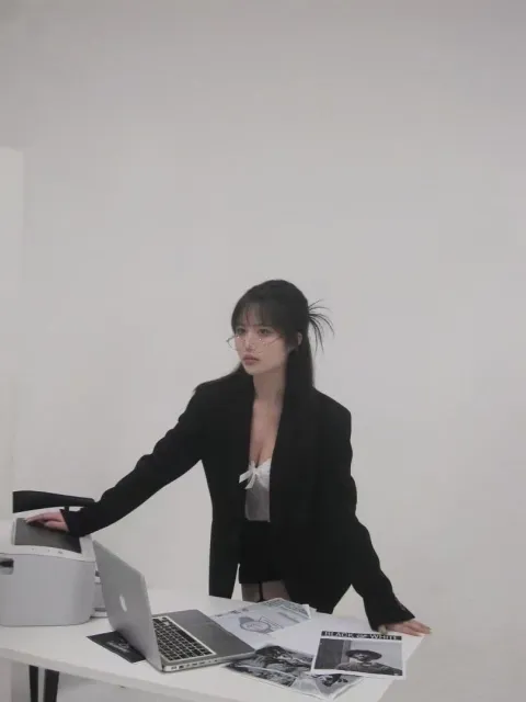 G669