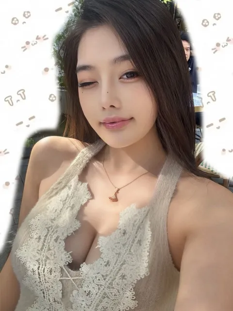 G713