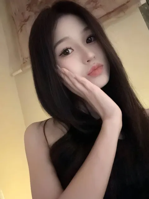 G743