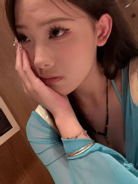 G837