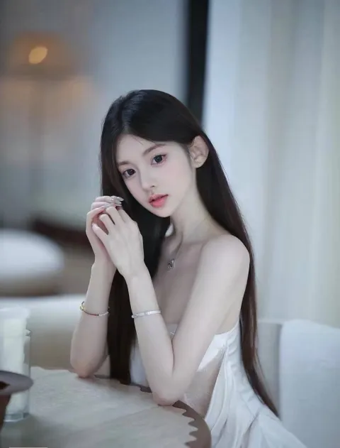 G881