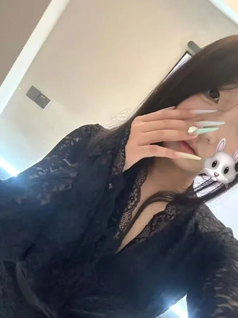 G987