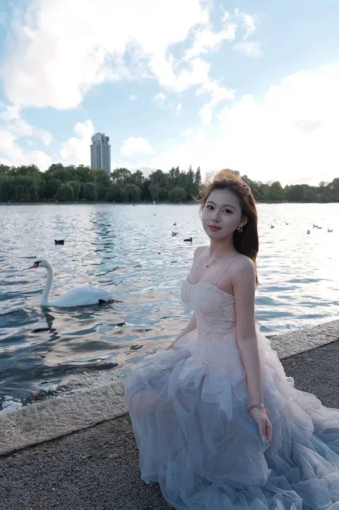 H354