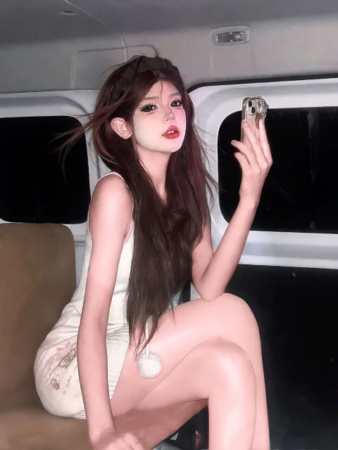 H677