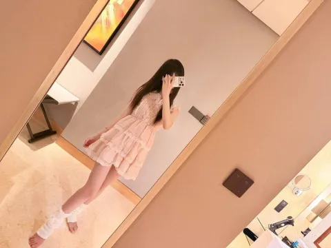 H775