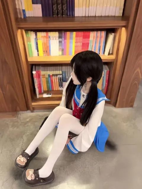 I852